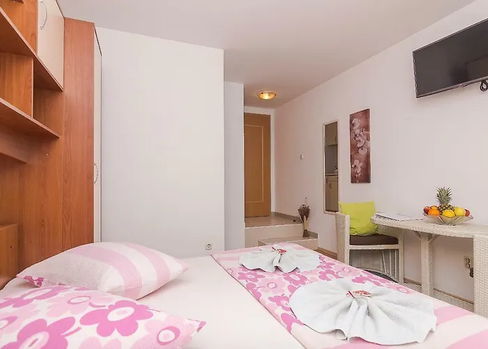 Апартаменты Zina Брела