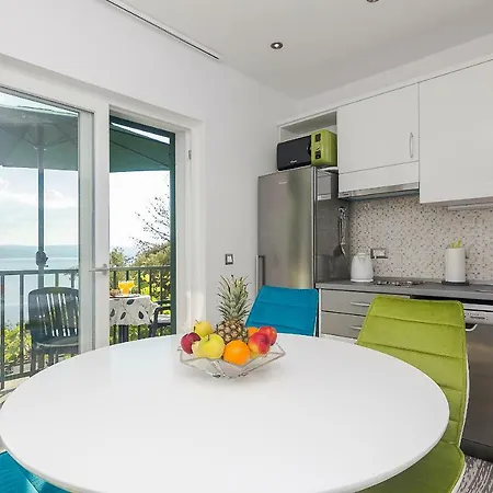 Zina Apartment *