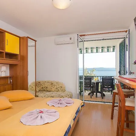 Zina Apartment *